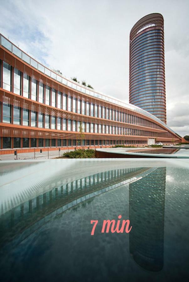 Апартаменты Sleepin Triana Севилья Экстерьер фото